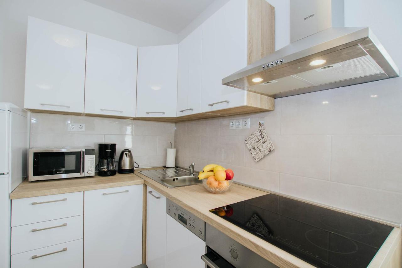 Ferienwohnung Blaise Trogir Exterior foto