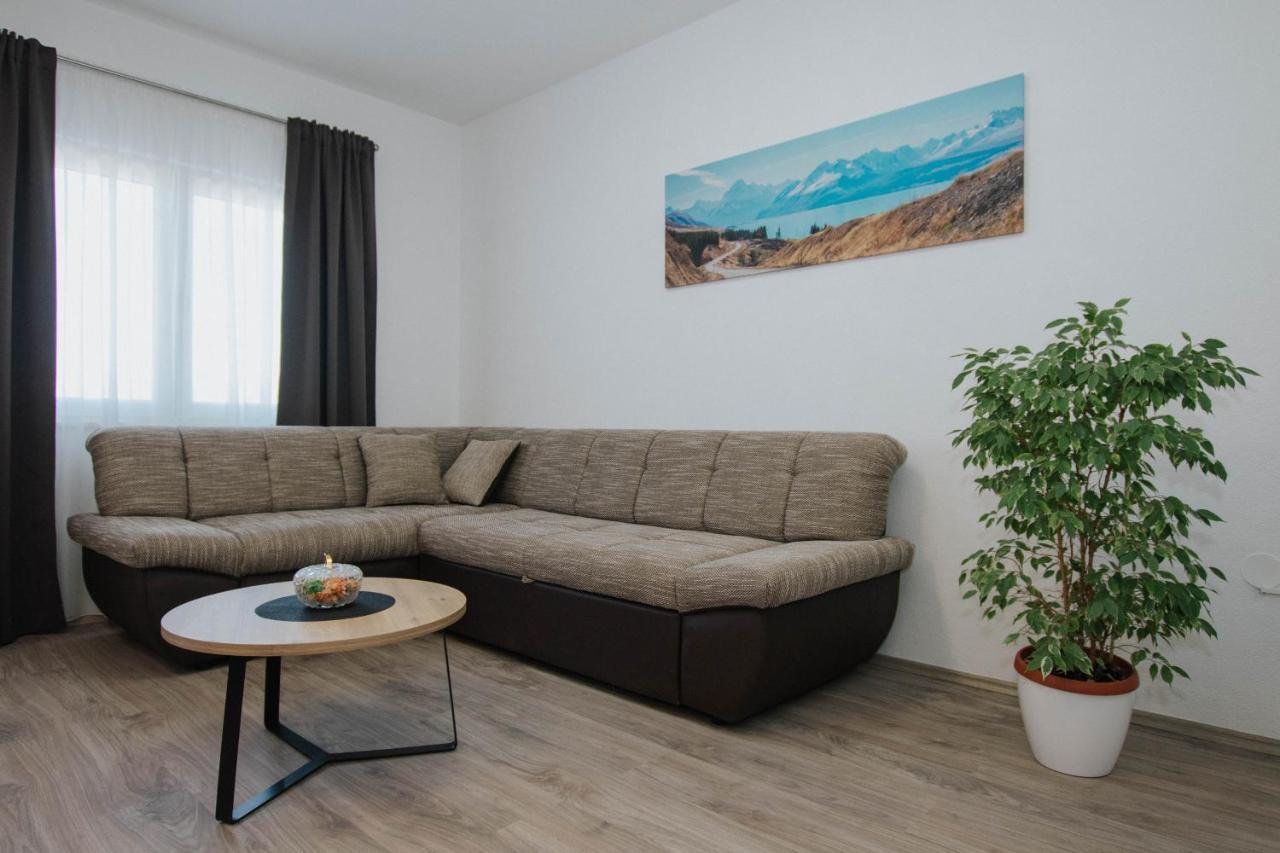 Ferienwohnung Blaise Trogir Exterior foto