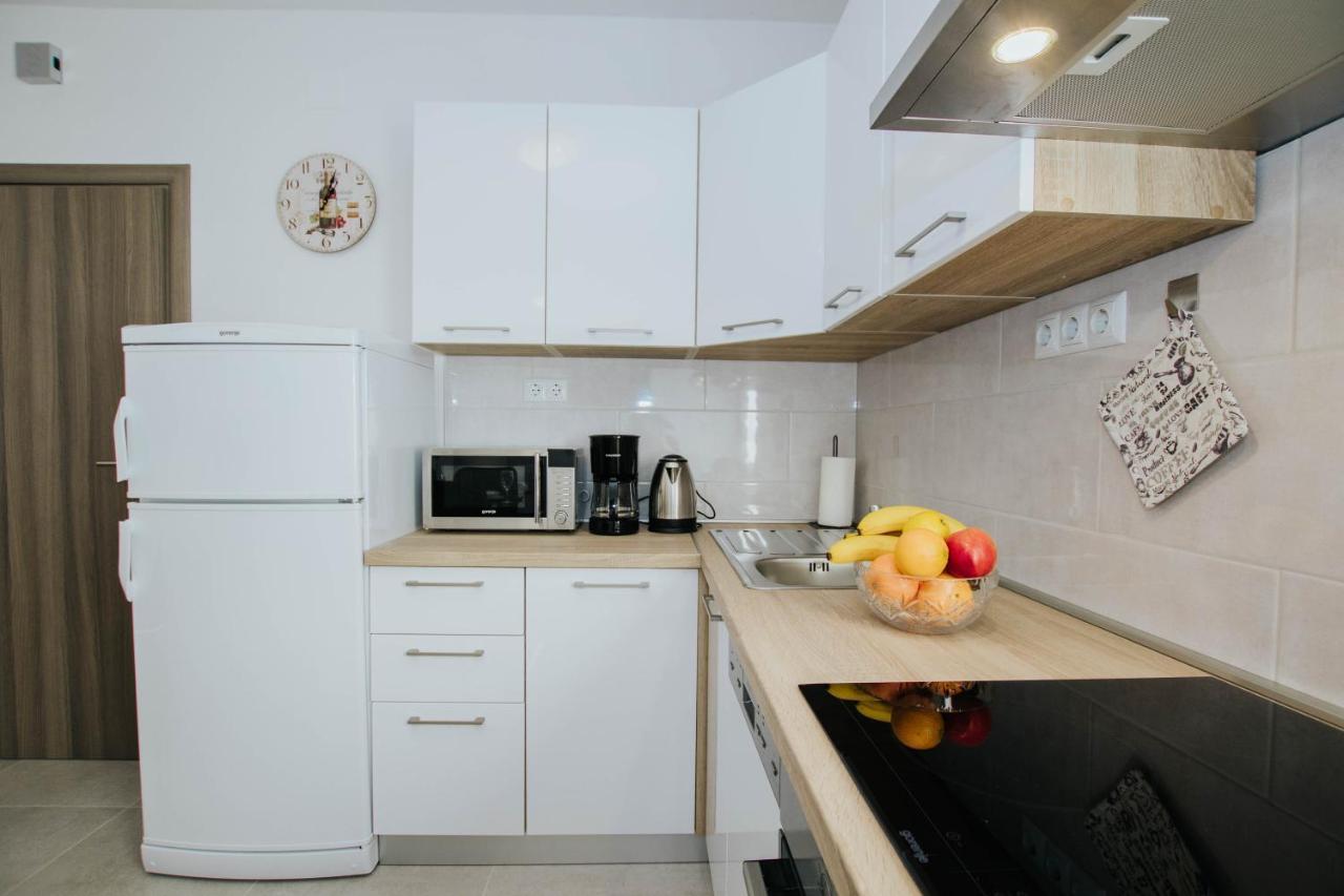 Ferienwohnung Blaise Trogir Exterior foto