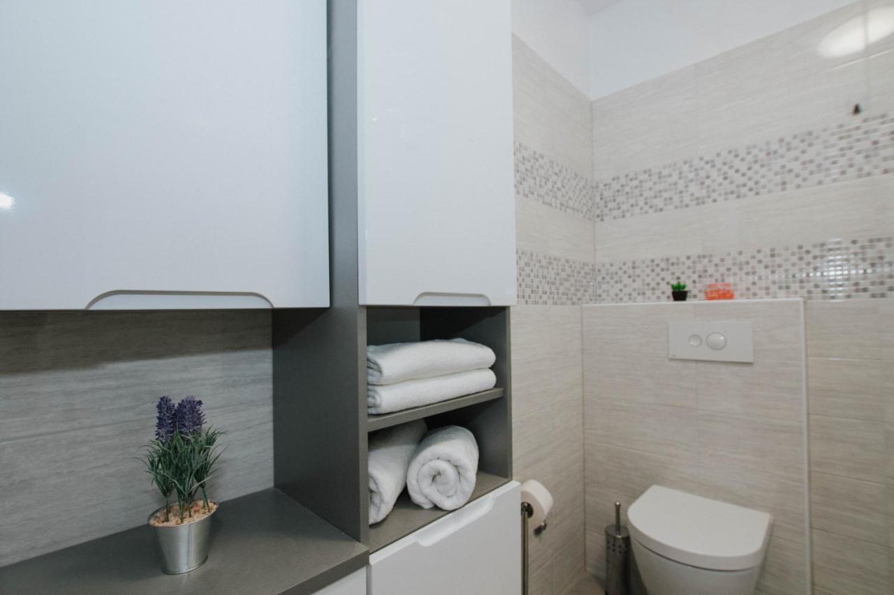 Ferienwohnung Blaise Trogir Exterior foto