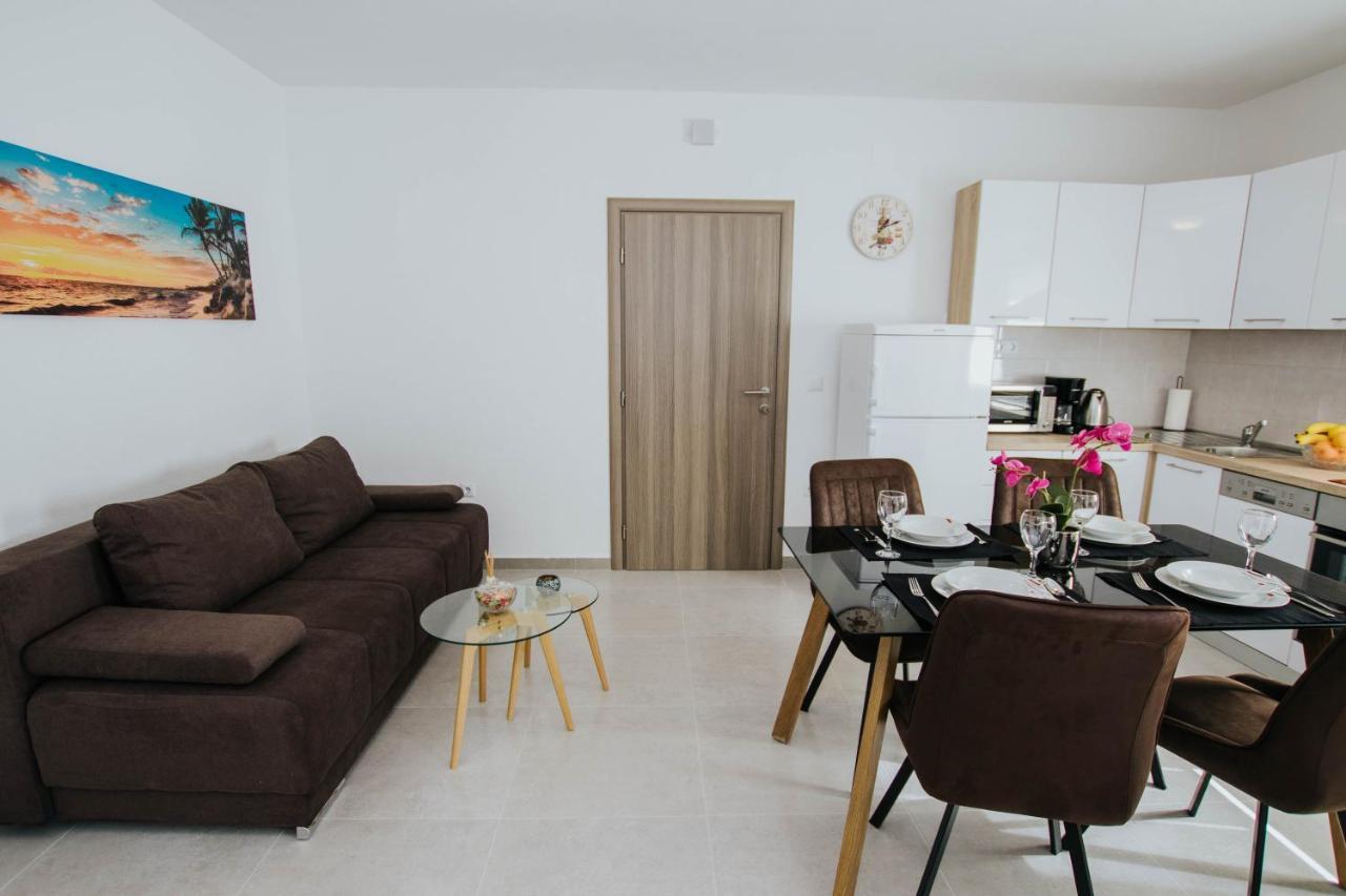 Ferienwohnung Blaise Trogir Exterior foto