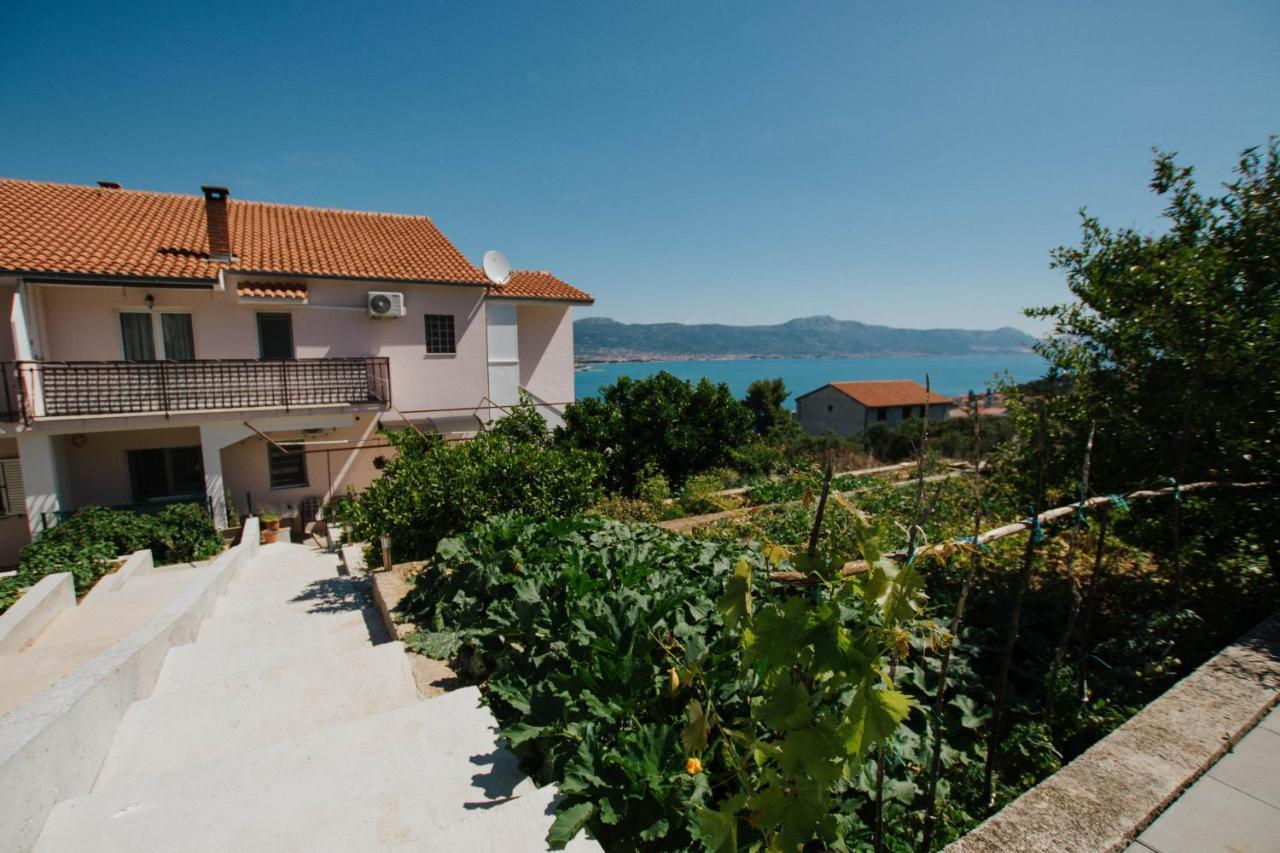 Ferienwohnung Blaise Trogir Exterior foto